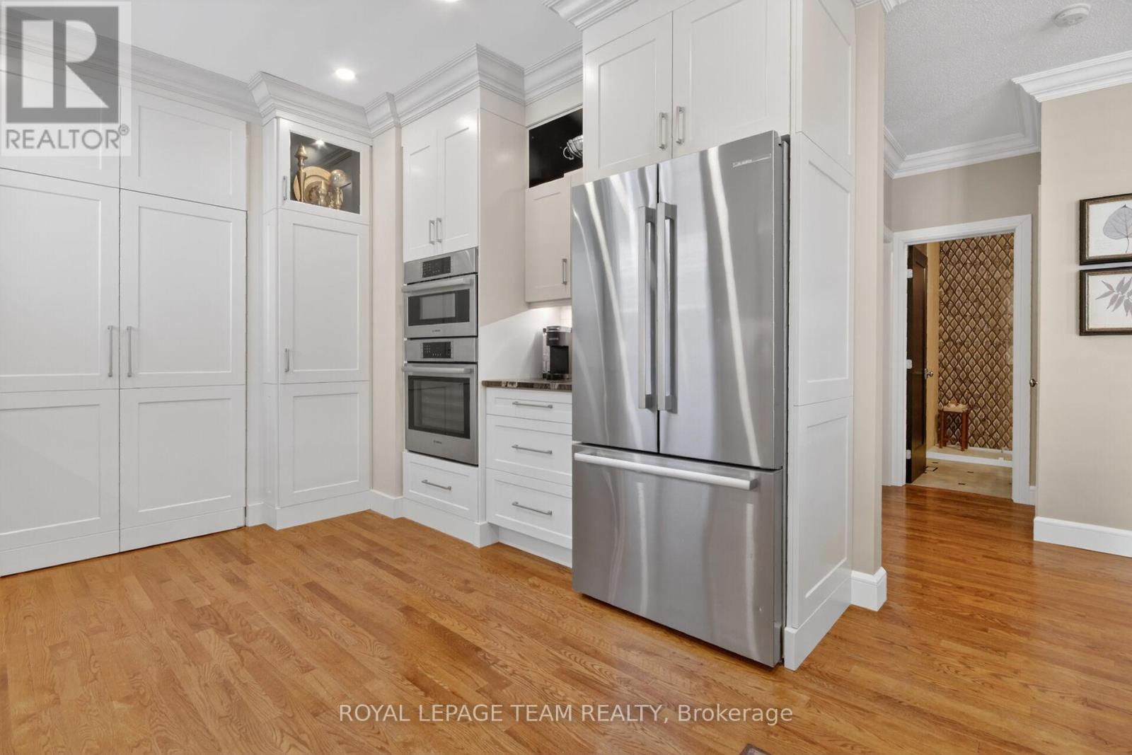 14 Samara Place, Ottawa, ON