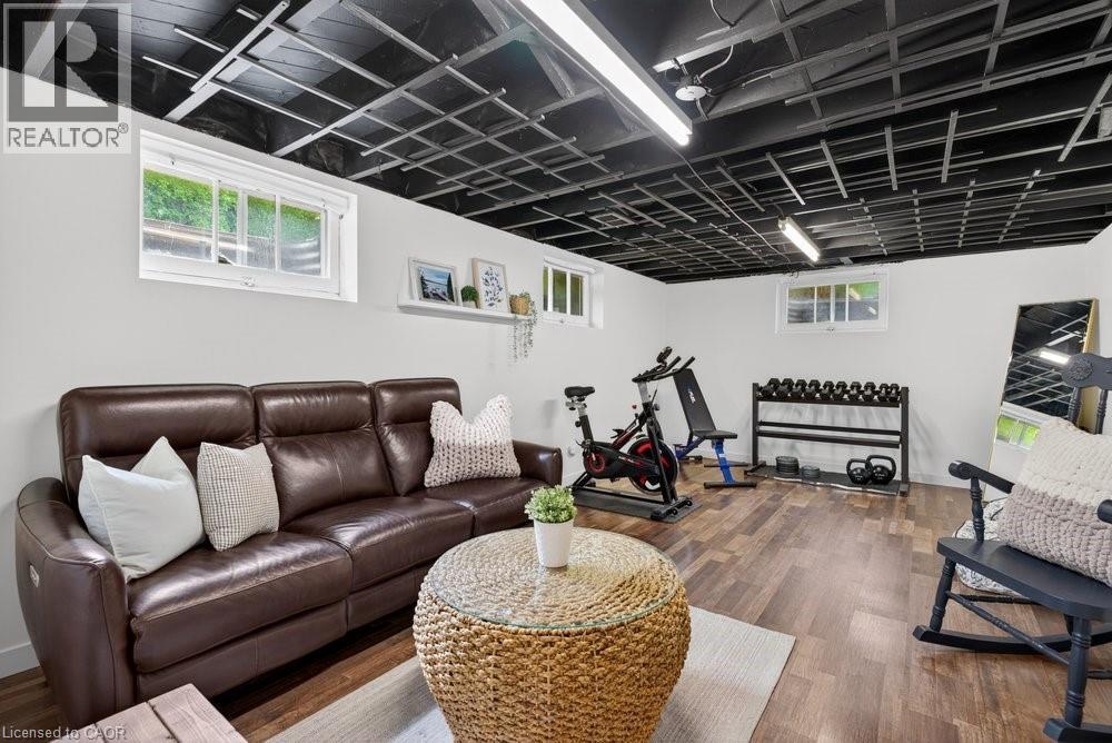 52 Orchard Drive, Ancaster, ON