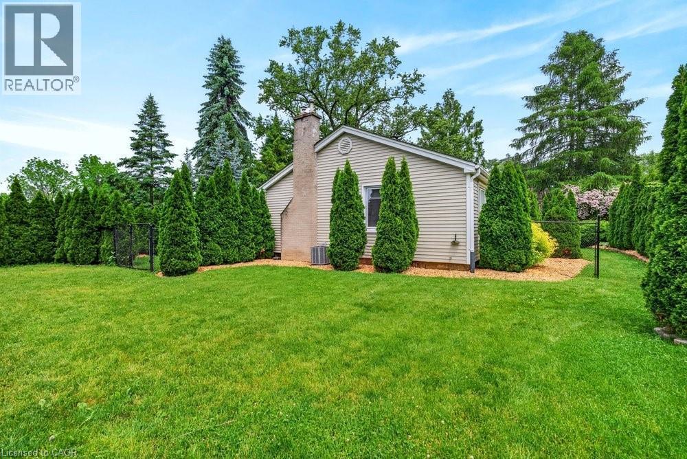 52 Orchard Drive, Ancaster, ON