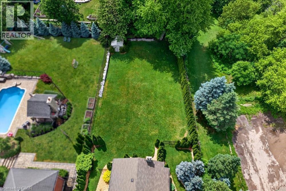 52 Orchard Drive, Ancaster, ON