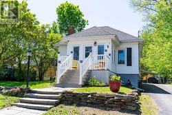 5 TAIT STREET Huntsville (Chaffey), ON P1H 1W5