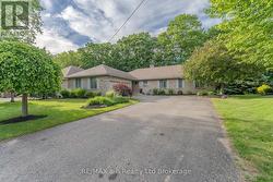 34 LORRAINE AVENUE Tillsonburg, ON N4G 4V3