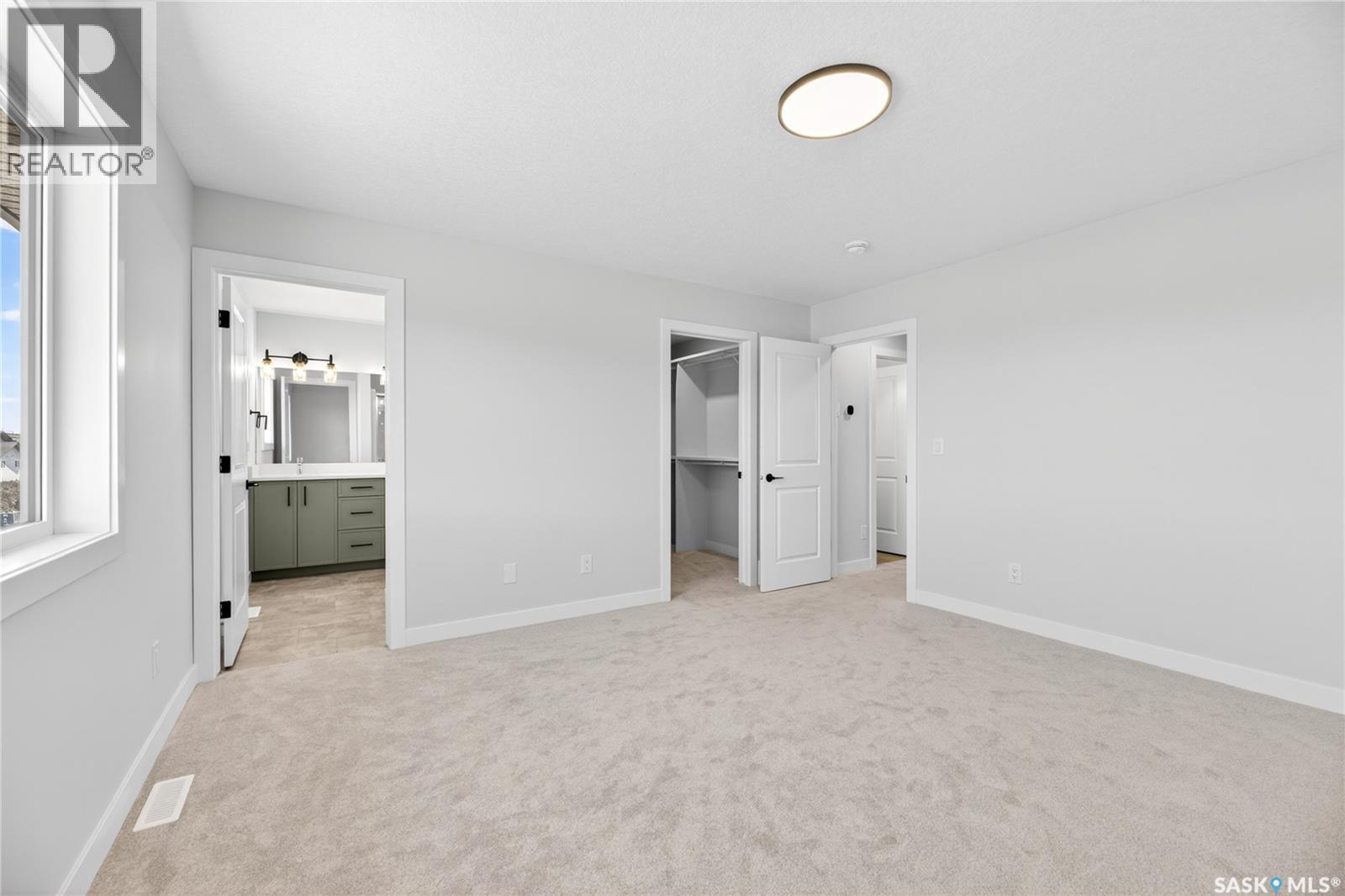 4 830 Brighton Boulevard, Saskatoon, SK
