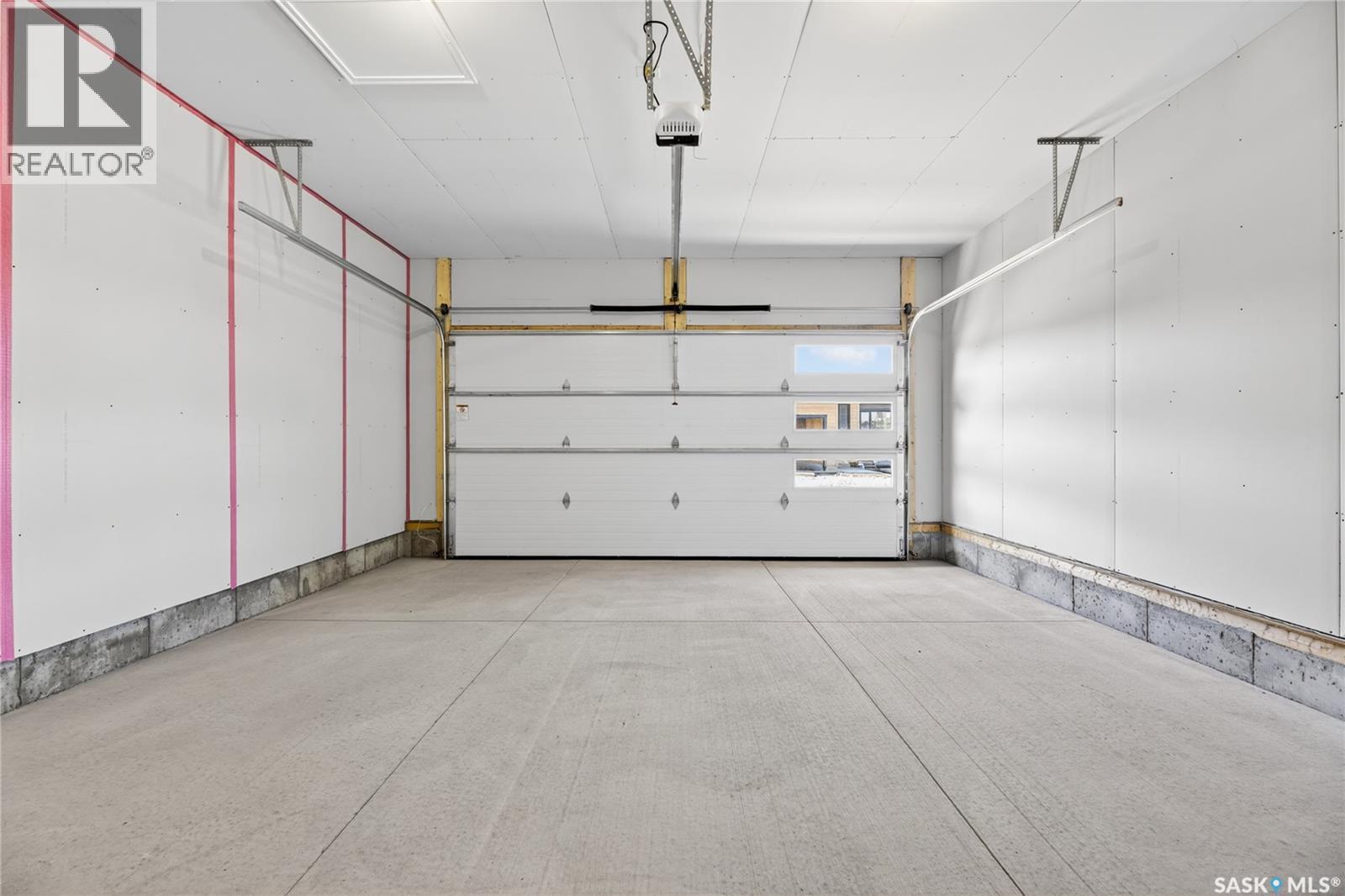 4 830 Brighton Boulevard, Saskatoon, SK