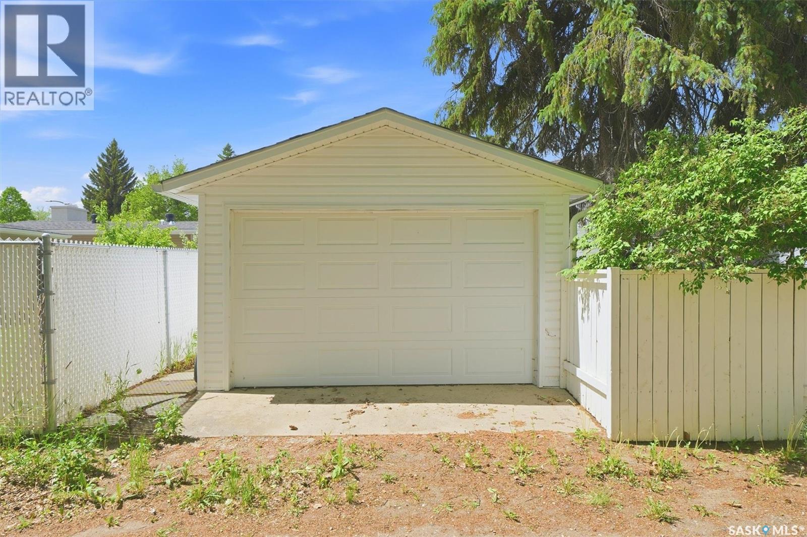 26 Harrington Place, Saskatoon, SK
