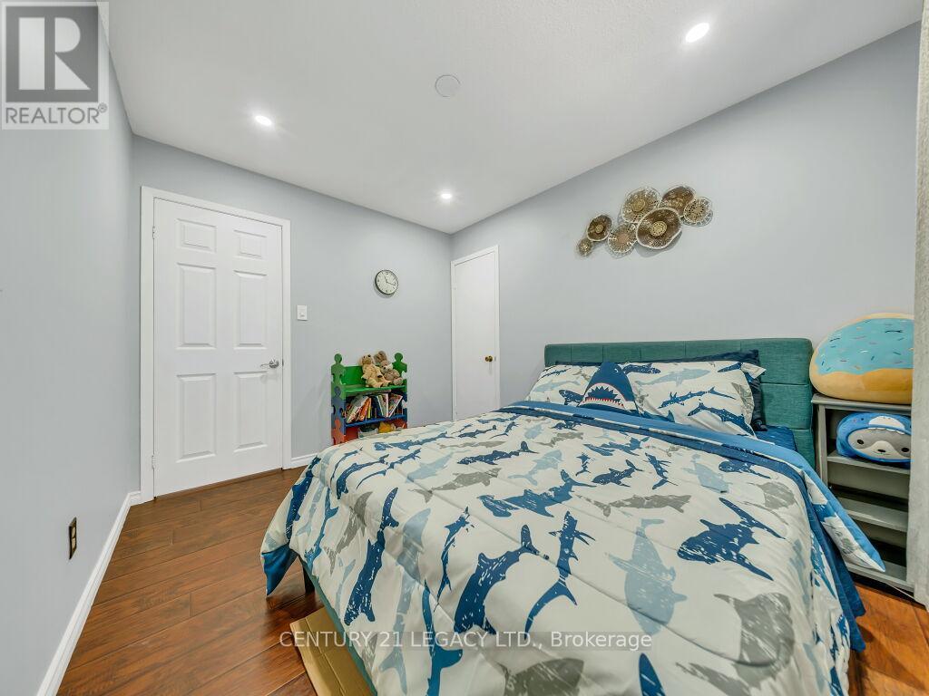 957 Francis Road, Burlington, ON