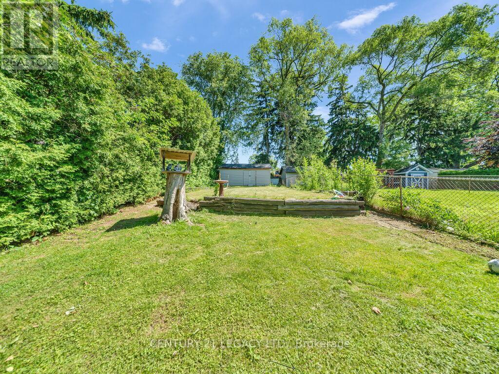 957 Francis Road, Burlington, ON