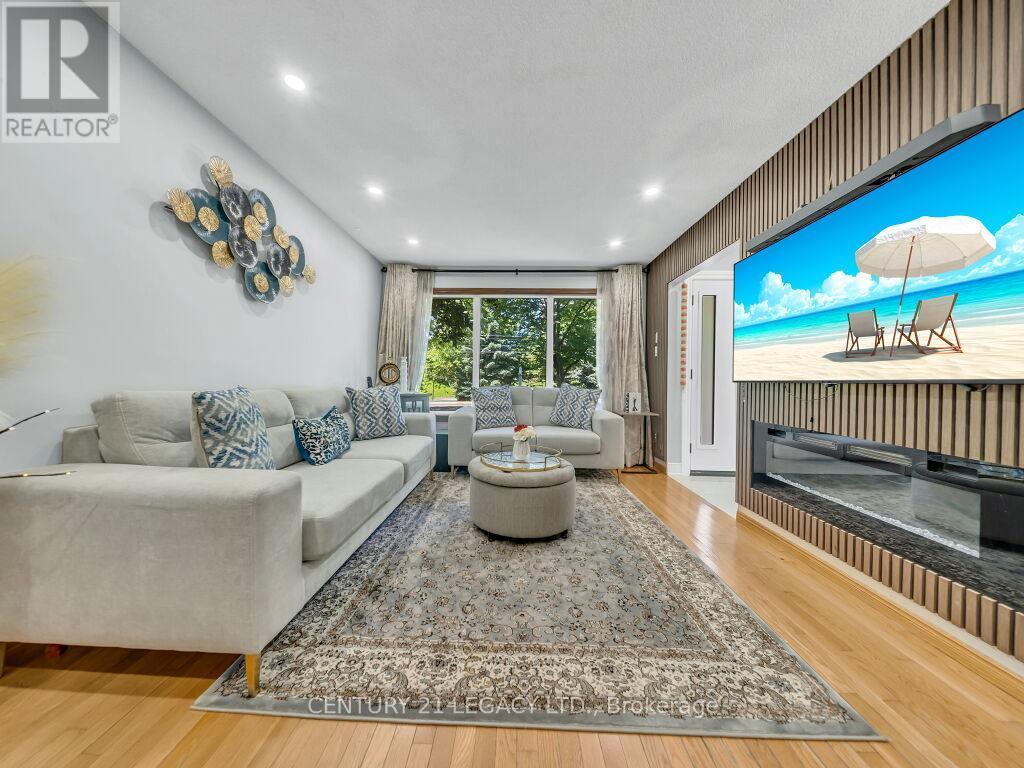 957 Francis Road, Burlington, ON