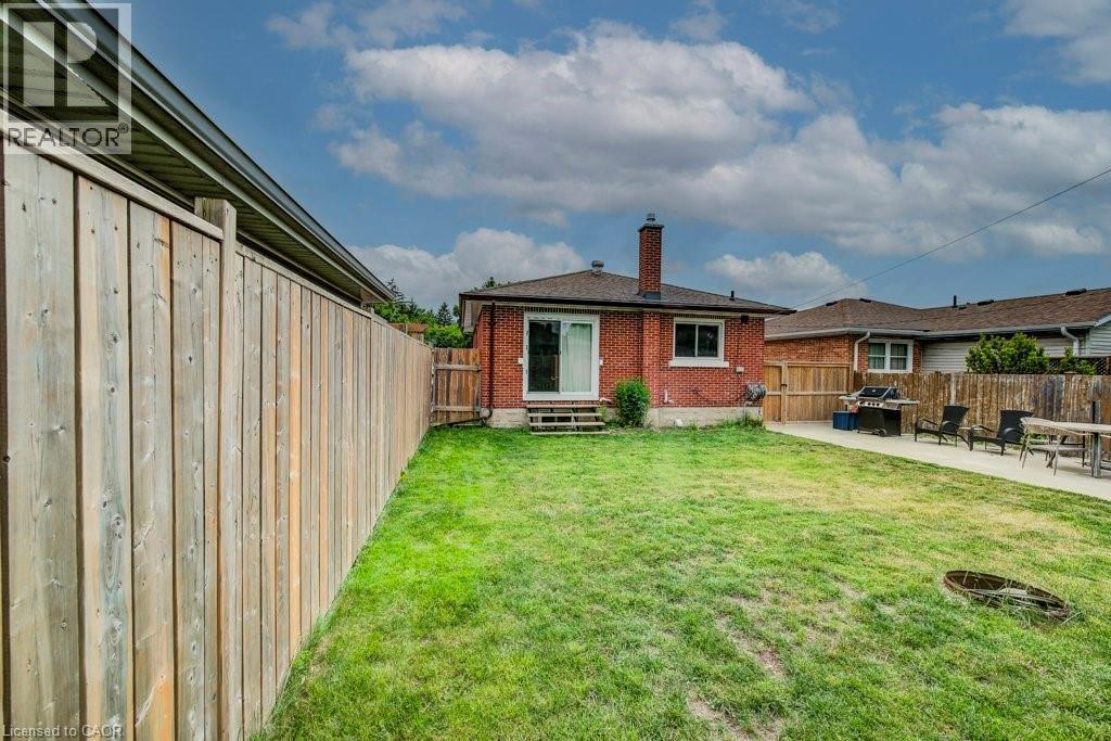 468 Highland Road E, Kitchener, ON