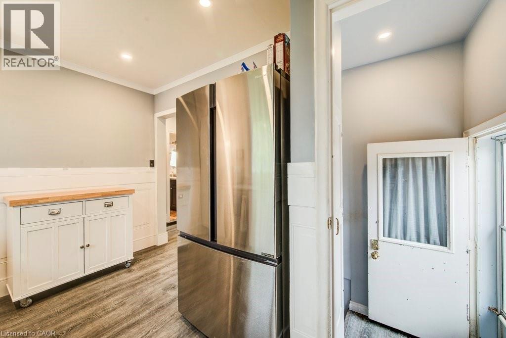 468 Highland Road E, Kitchener, ON