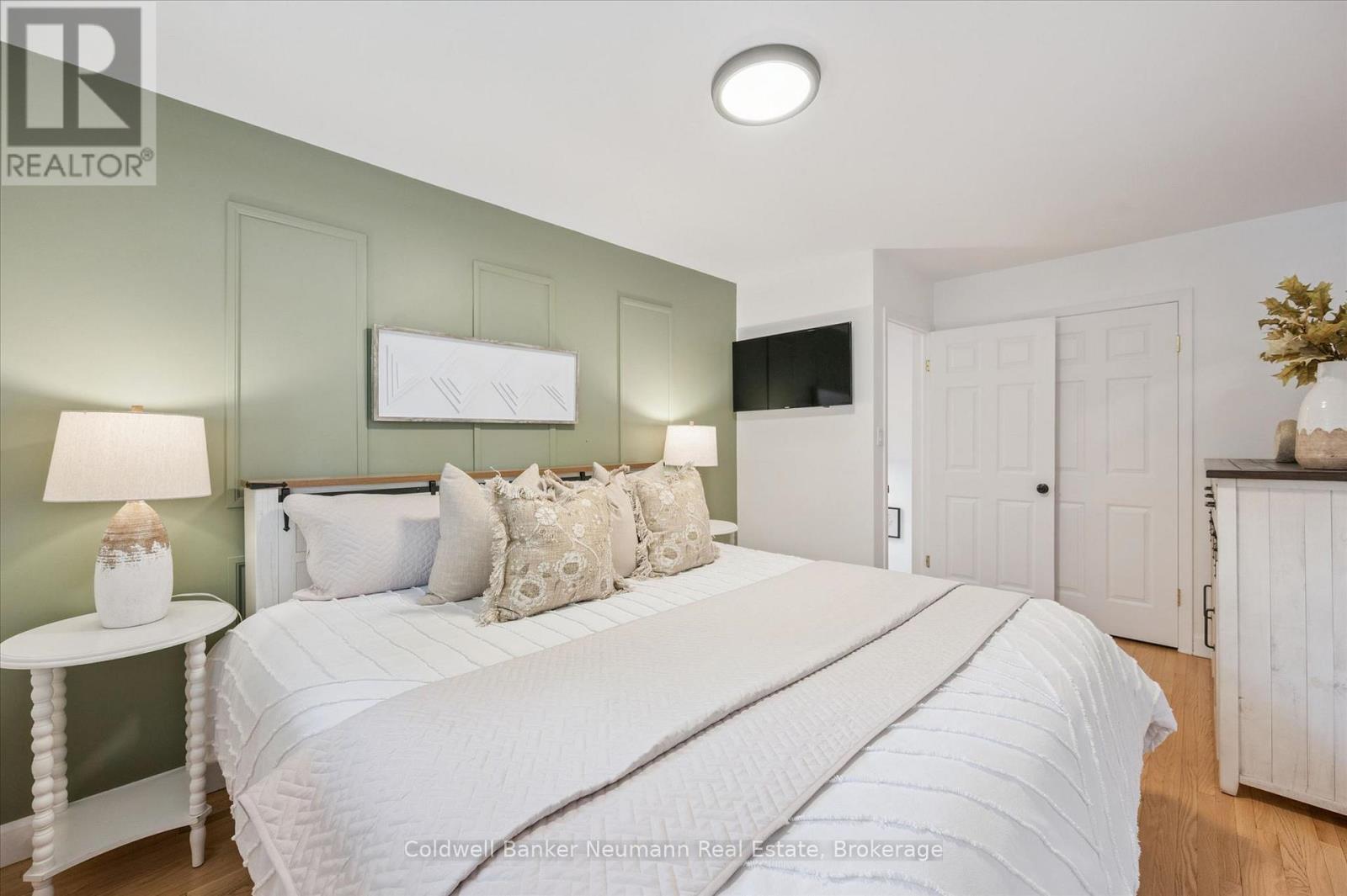 12 Shea Crescent, Kitchener, ON