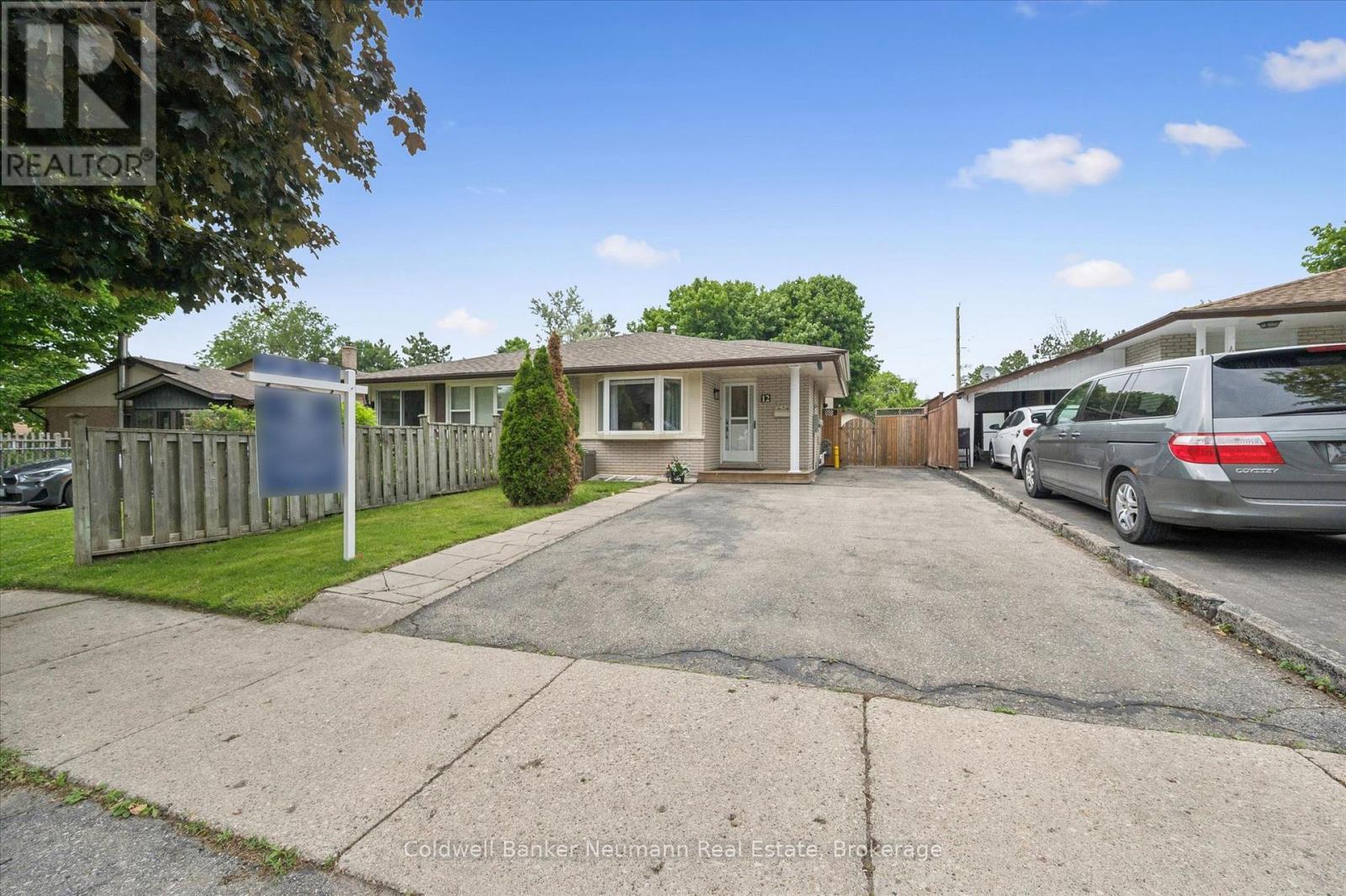 12 Shea Crescent, Kitchener, ON