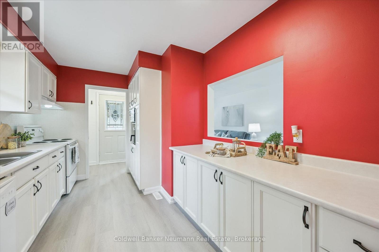 12 Shea Crescent, Kitchener, ON