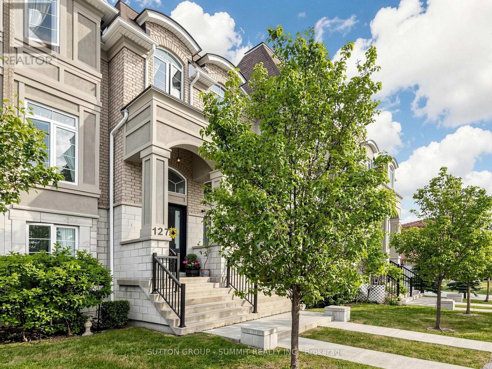 127 Armdale Road, Mississauga, ON