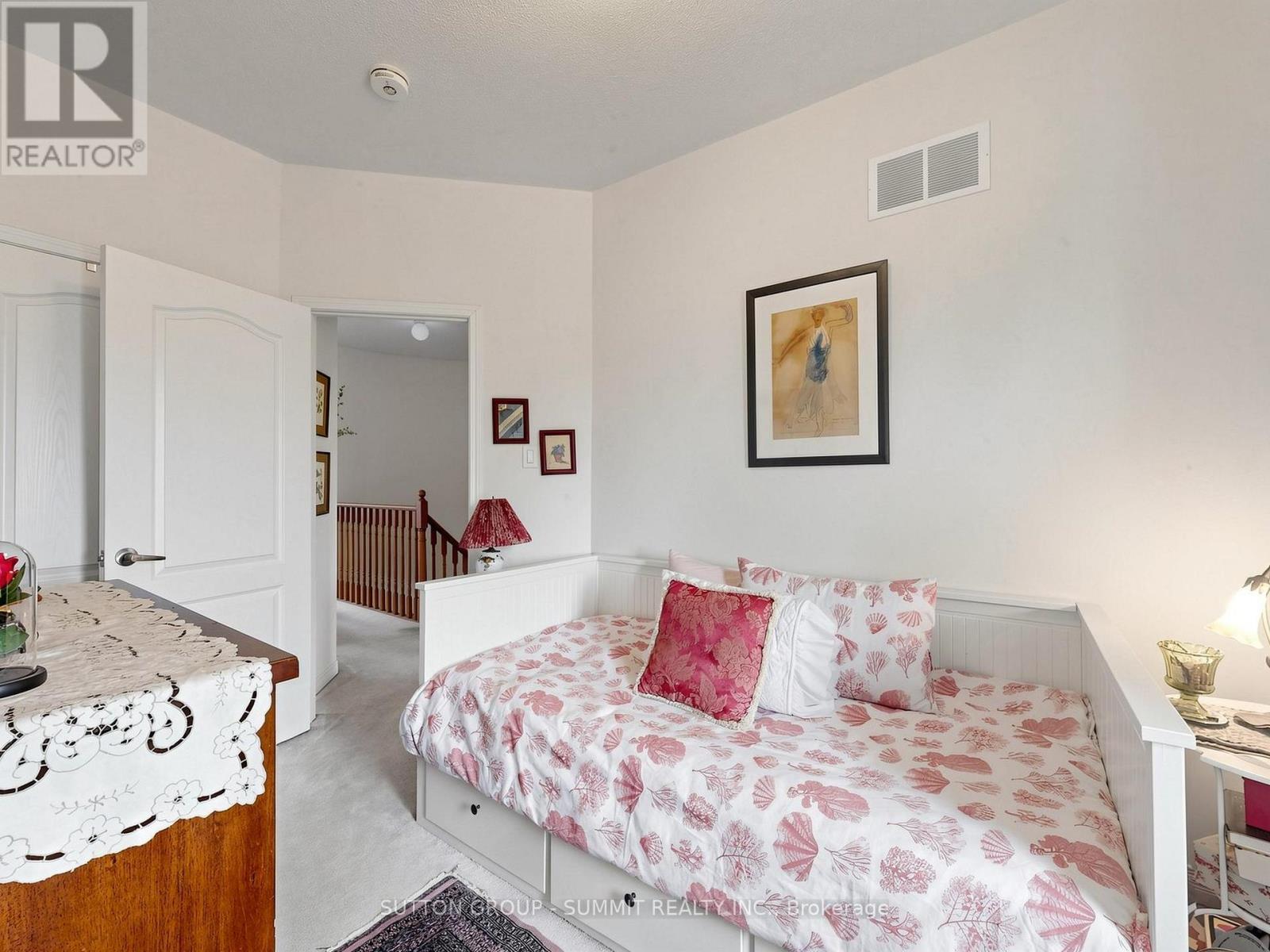 127 Armdale Road, Mississauga, ON