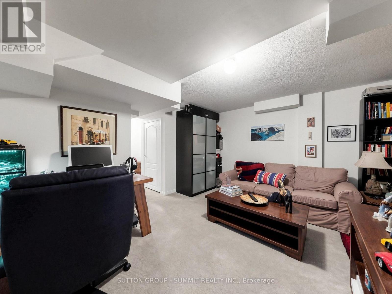 127 Armdale Road, Mississauga, ON