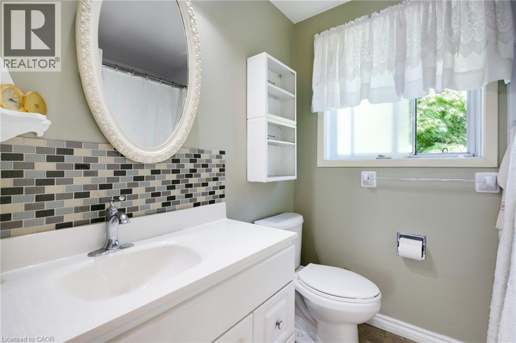 24 Roseneath Crescent, Kitchener, ON