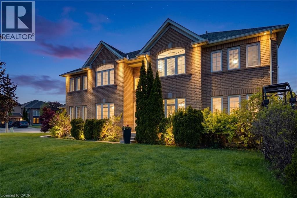 7419 Black Walnut Trail, Mississauga, ON