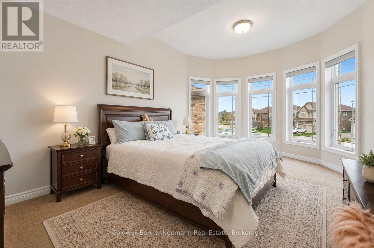 virtually staged - 51 Cox Court, Guelph (Kortright East), ON
