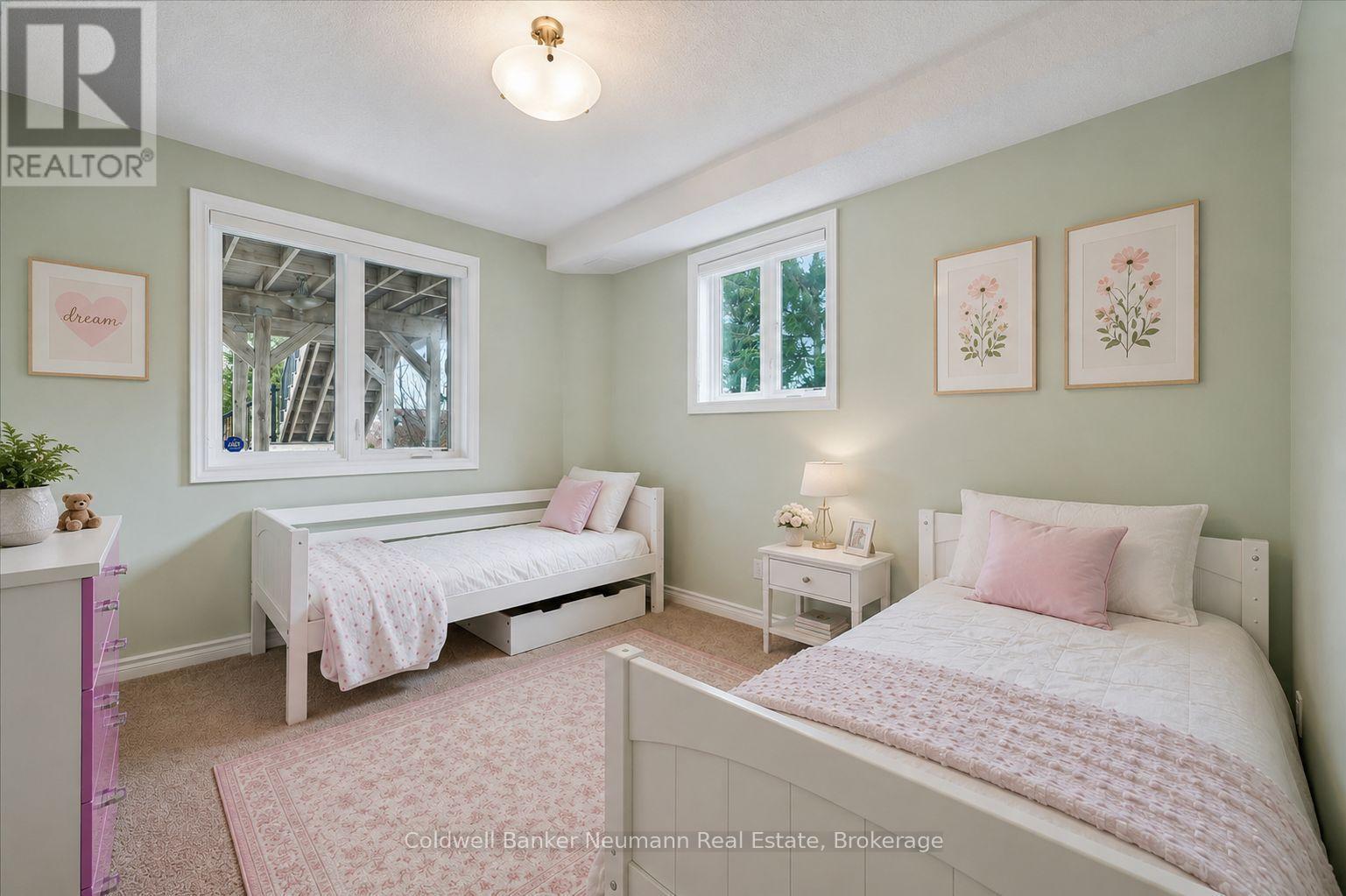 virtually staged - 51 Cox Court, Guelph (Kortright East), ON