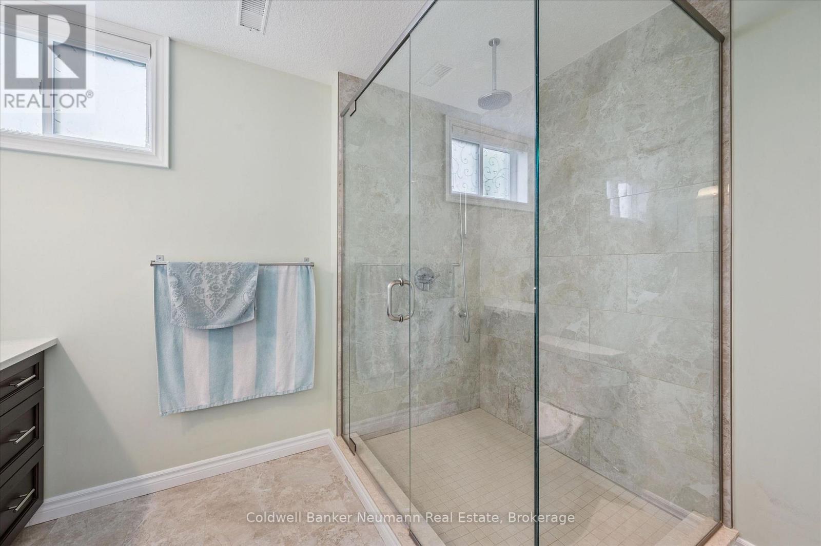 51 Cox Court, Guelph (Kortright East), ON