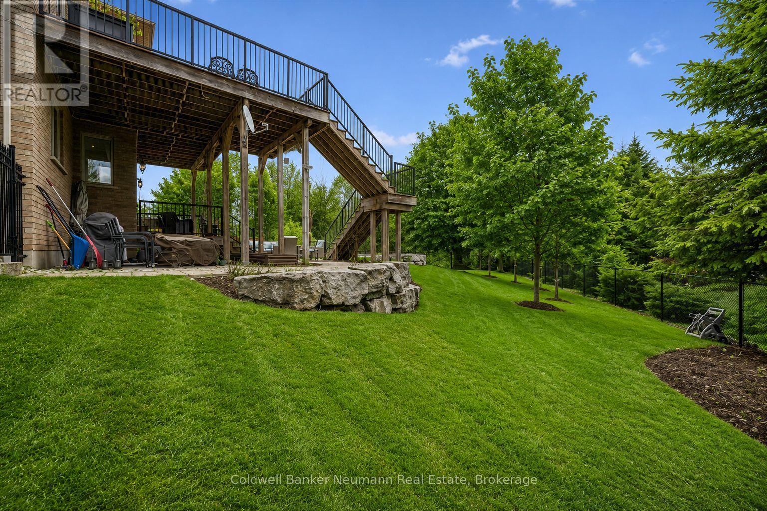 virtually adjusted to reflect the season - 51 Cox Court, Guelph (Kortright East), ON