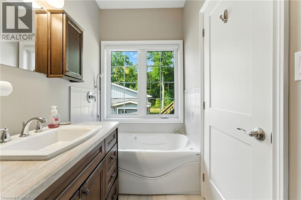 1026 Front Road, St. Williams, ON - Indoor Photo Showing Bathroom