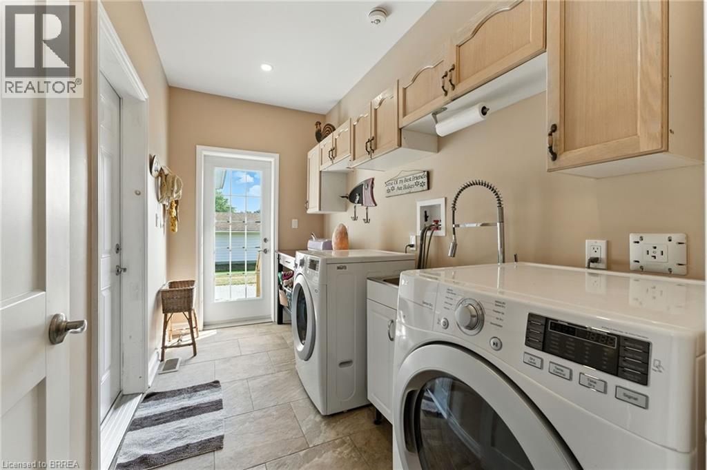 Main Floor - 1026 Front Road, St. Williams, ON - Indoor Photo Showing Laundry Room