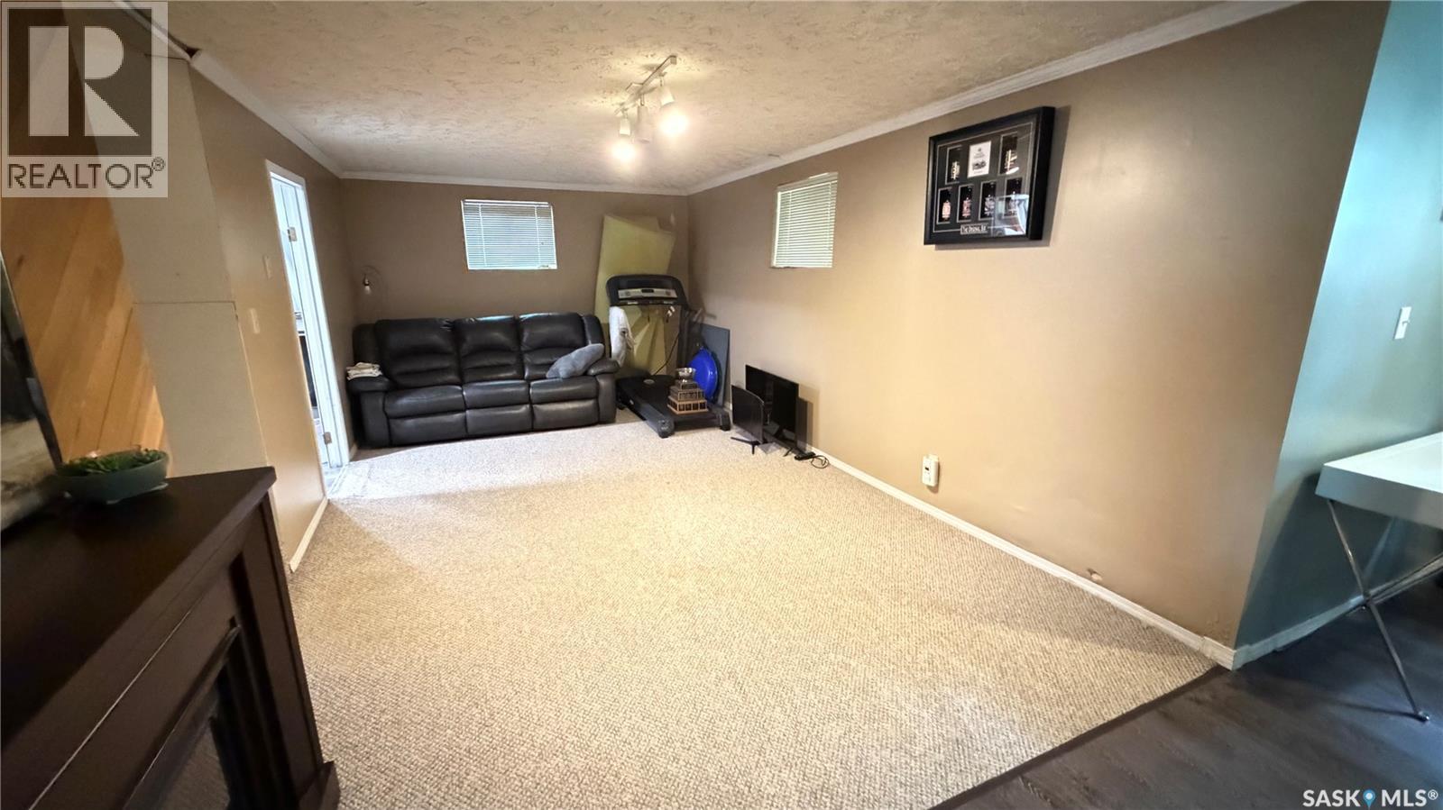 201 Walsh Street, Maple Creek, SK