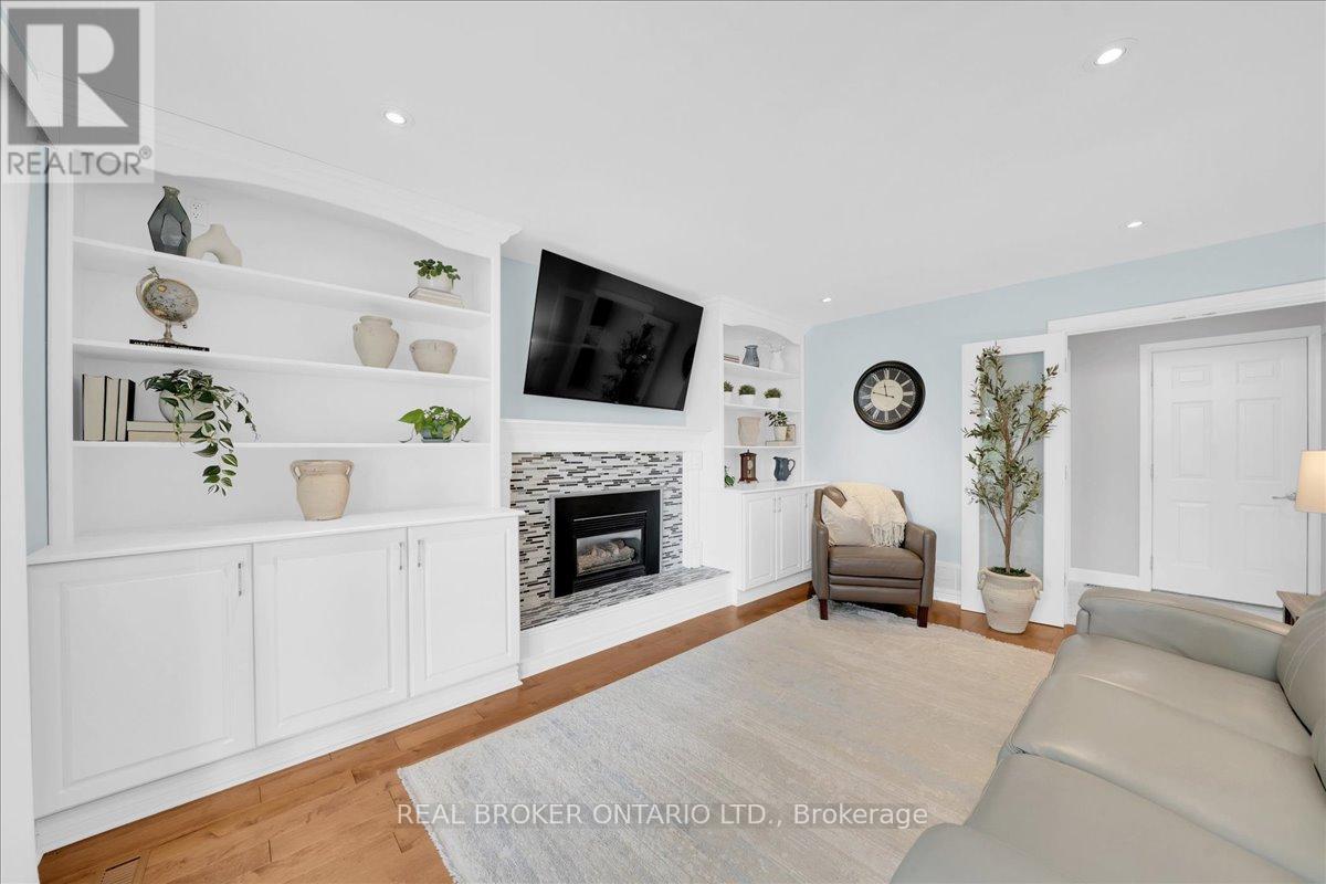 34 Wright Crescent, Caledon, ON