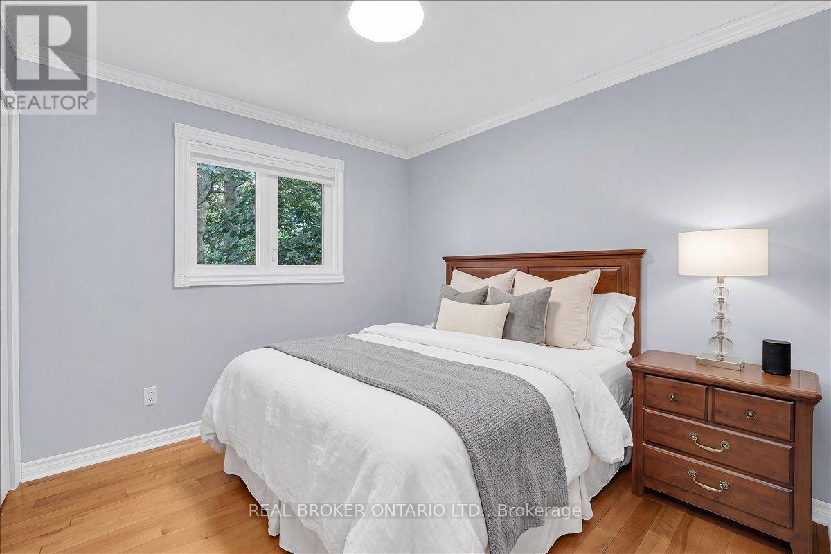 34 Wright Crescent, Caledon, ON