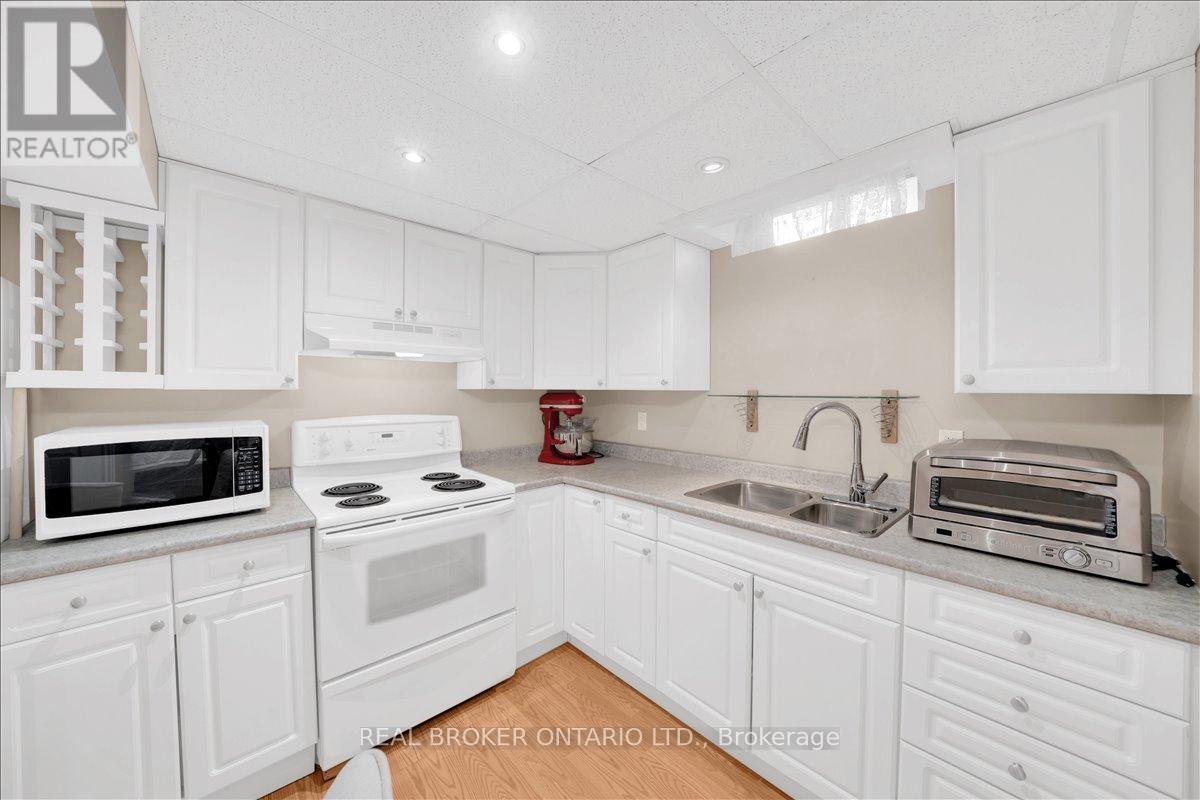 34 Wright Crescent, Caledon, ON