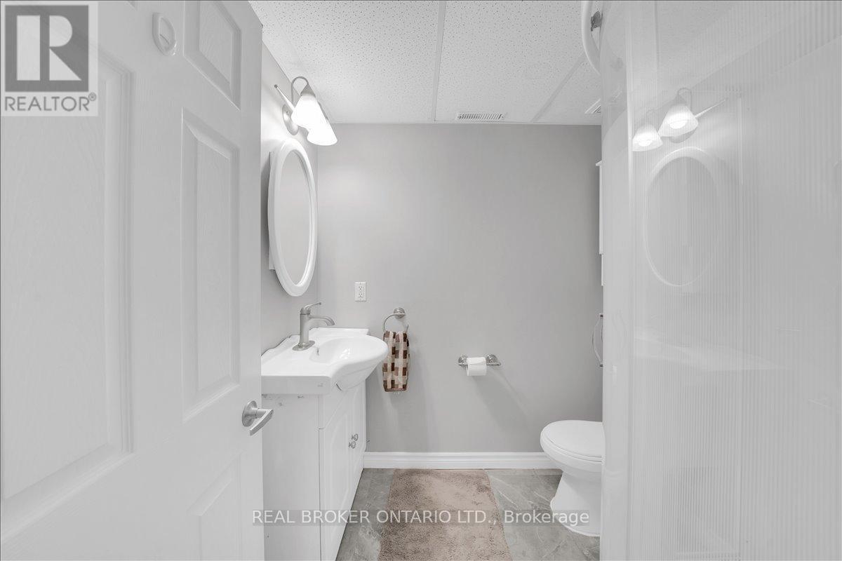 34 Wright Crescent, Caledon, ON