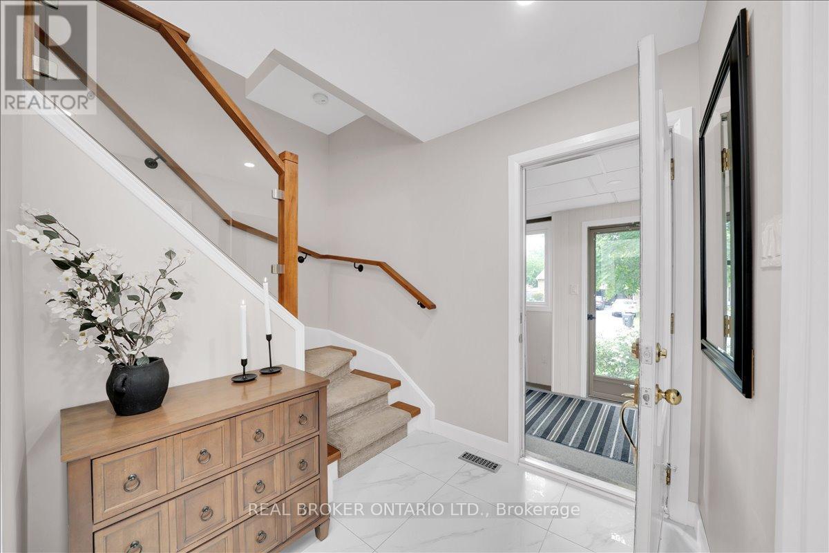 34 Wright Crescent, Caledon, ON