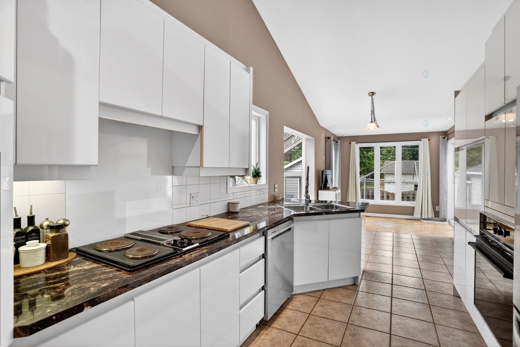Cuisine - 632 40E Avenue, Saint-Jérôme, QC