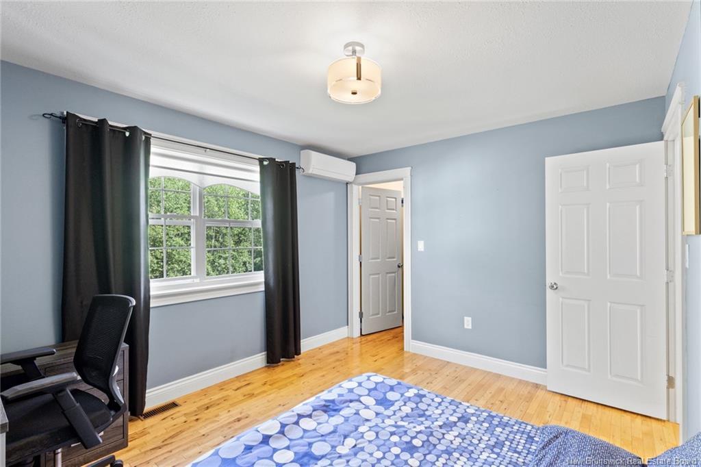 104 Mcgibbon St, Fredericton, NB