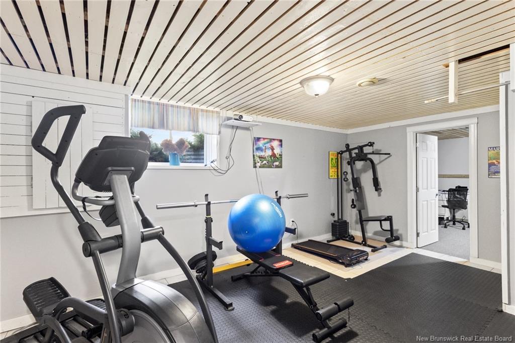 104 Mcgibbon St, Fredericton, NB