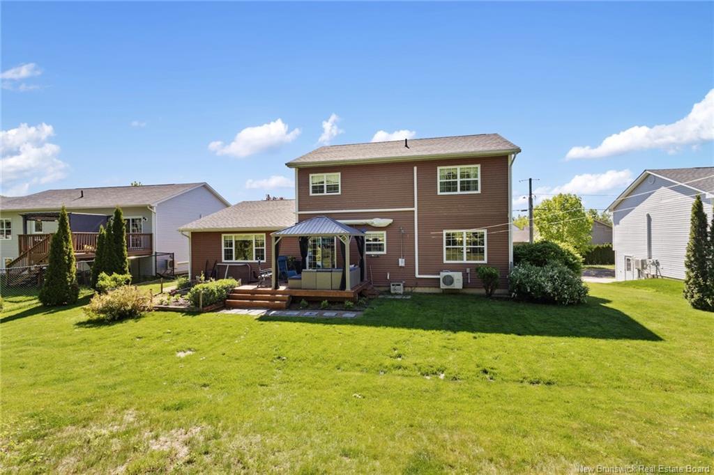 104 Mcgibbon St, Fredericton, NB
