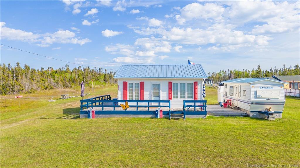 270 Des Chalets Rd, Maisonnette, NB