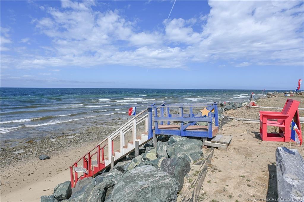 270 Des Chalets Rd, Maisonnette, NB