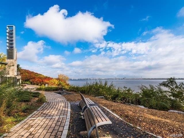 Accès au plan d'eau - 131-111 Ch. De La Pointe-Nord, Montréal (Verdun/Île-Des-Soeurs), QC