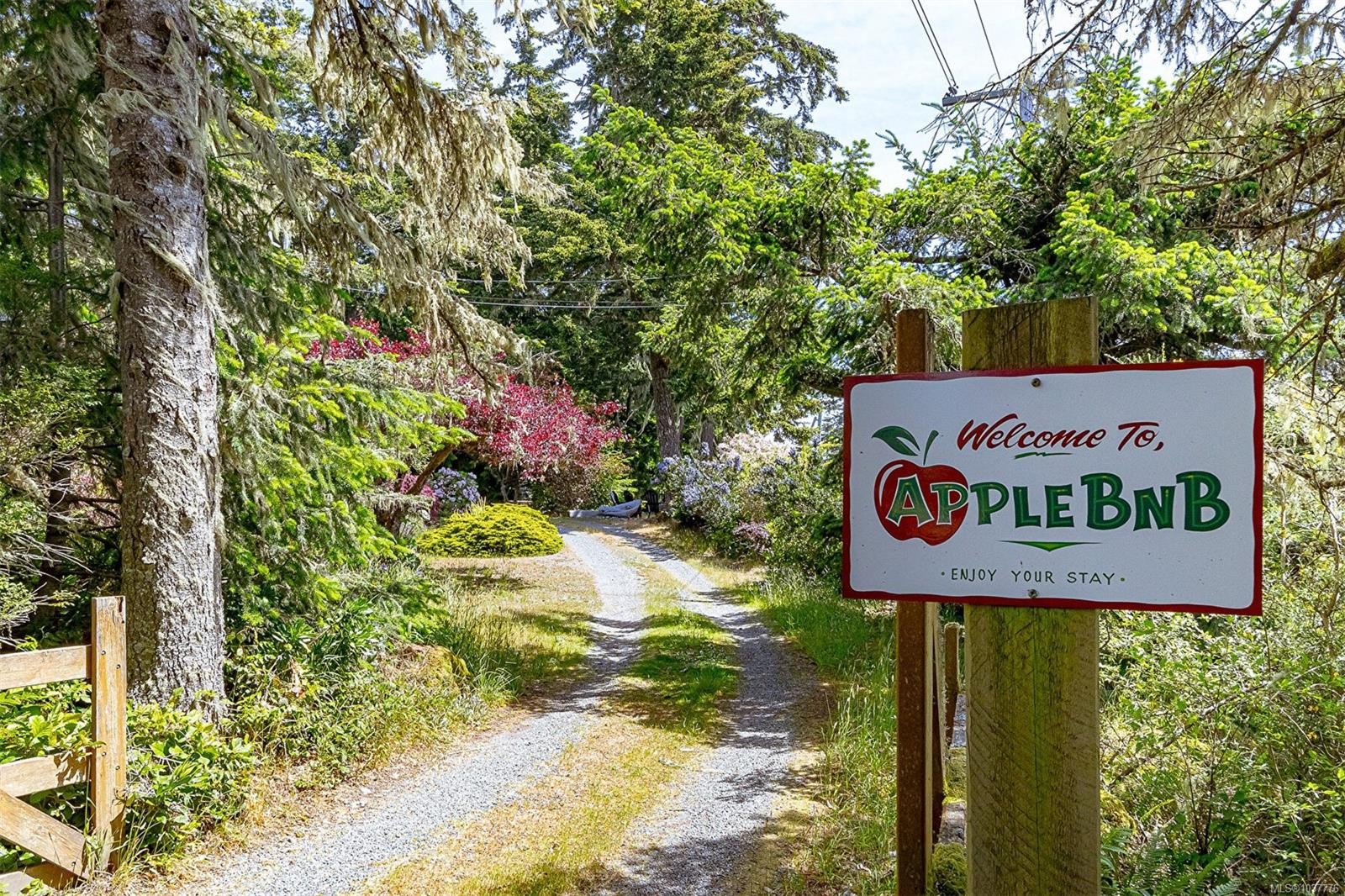7954 West Coast Rd, Sooke, BC
