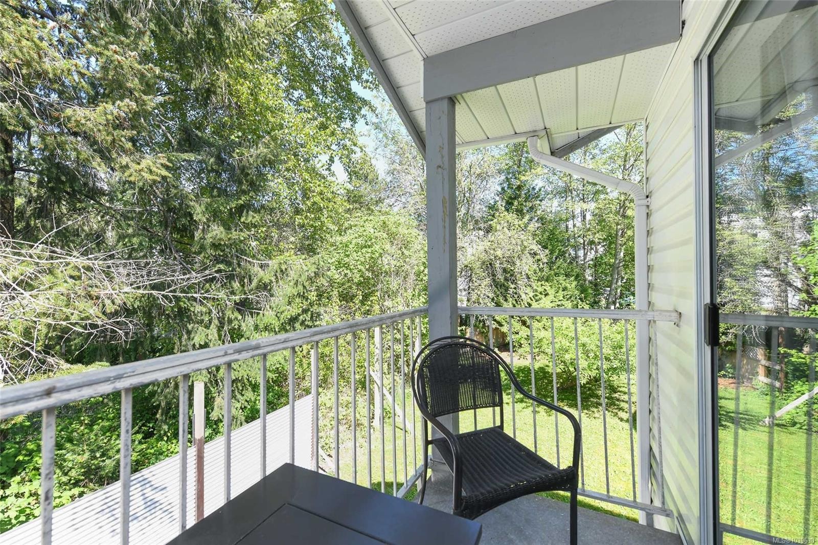 #204-220 Back Rd, Courtenay, BC