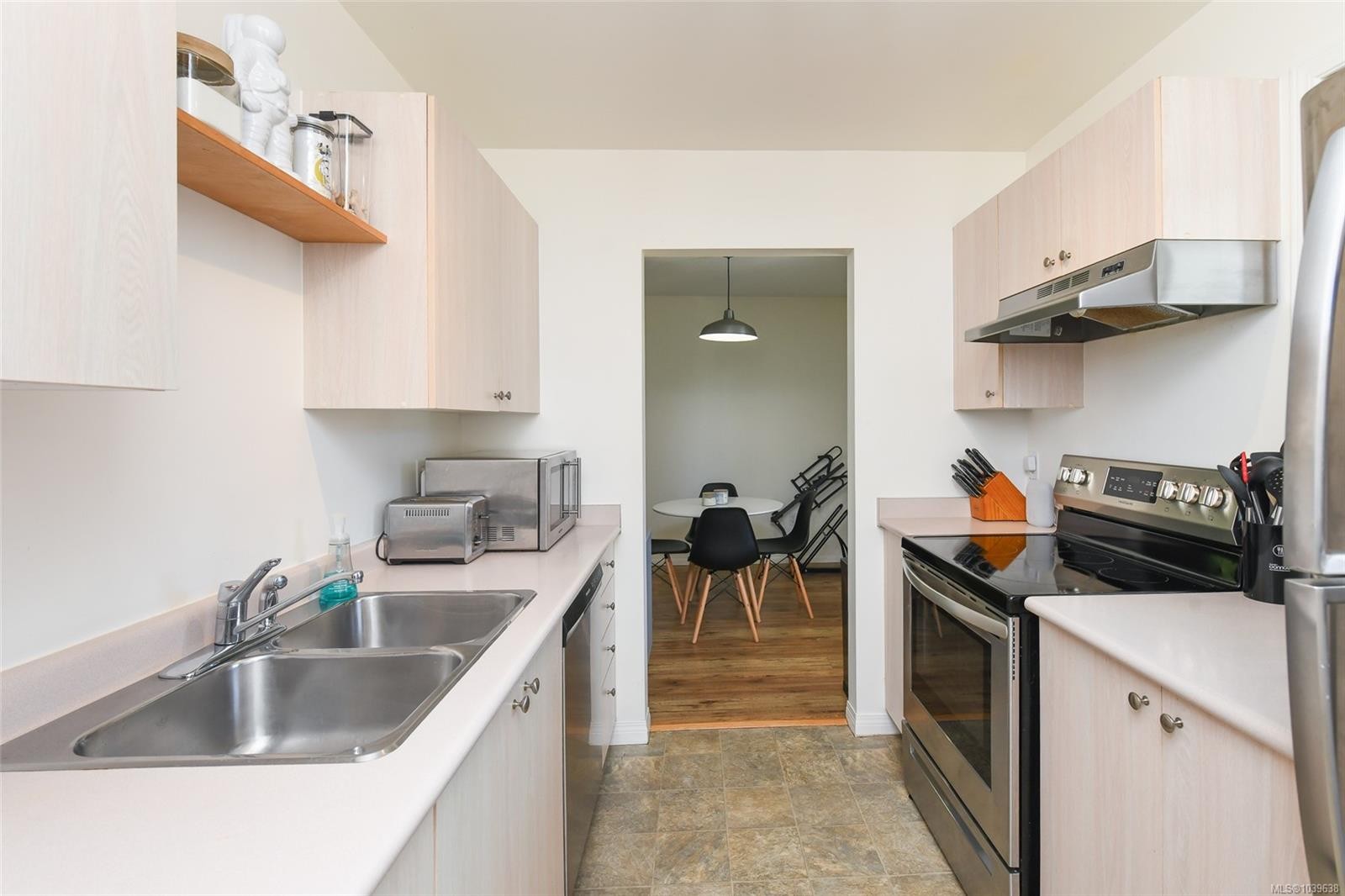 #204-220 Back Rd, Courtenay, BC