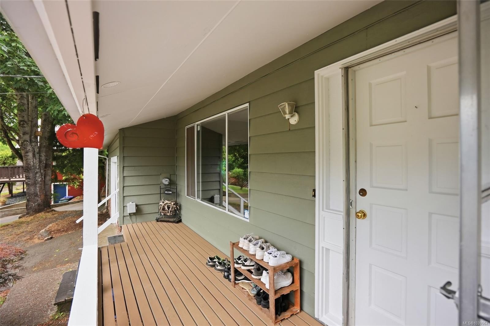 358 Aldous Rd, Qualicum Beach, BC