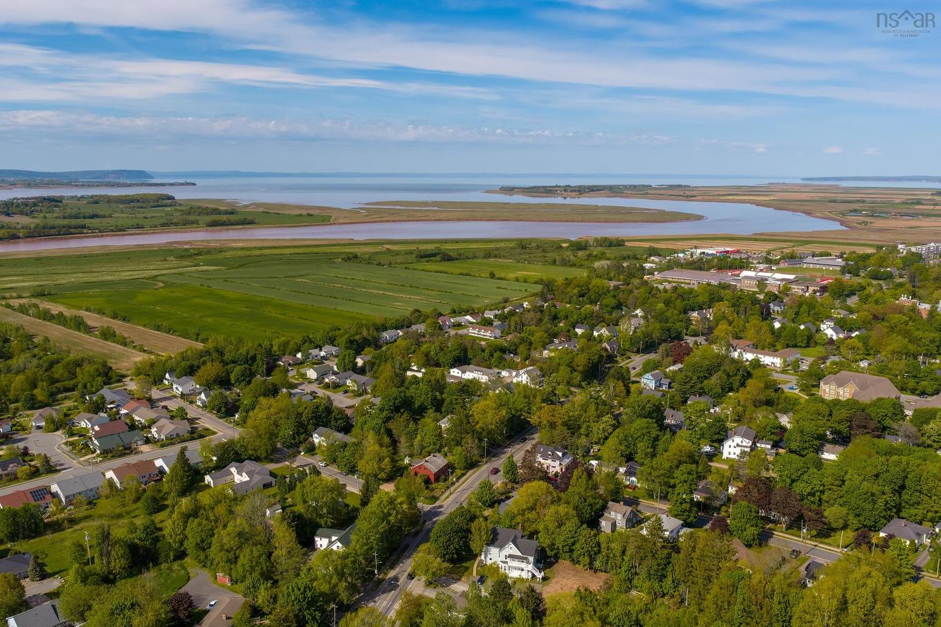 15 Cherry Lane, Wolfville, NS