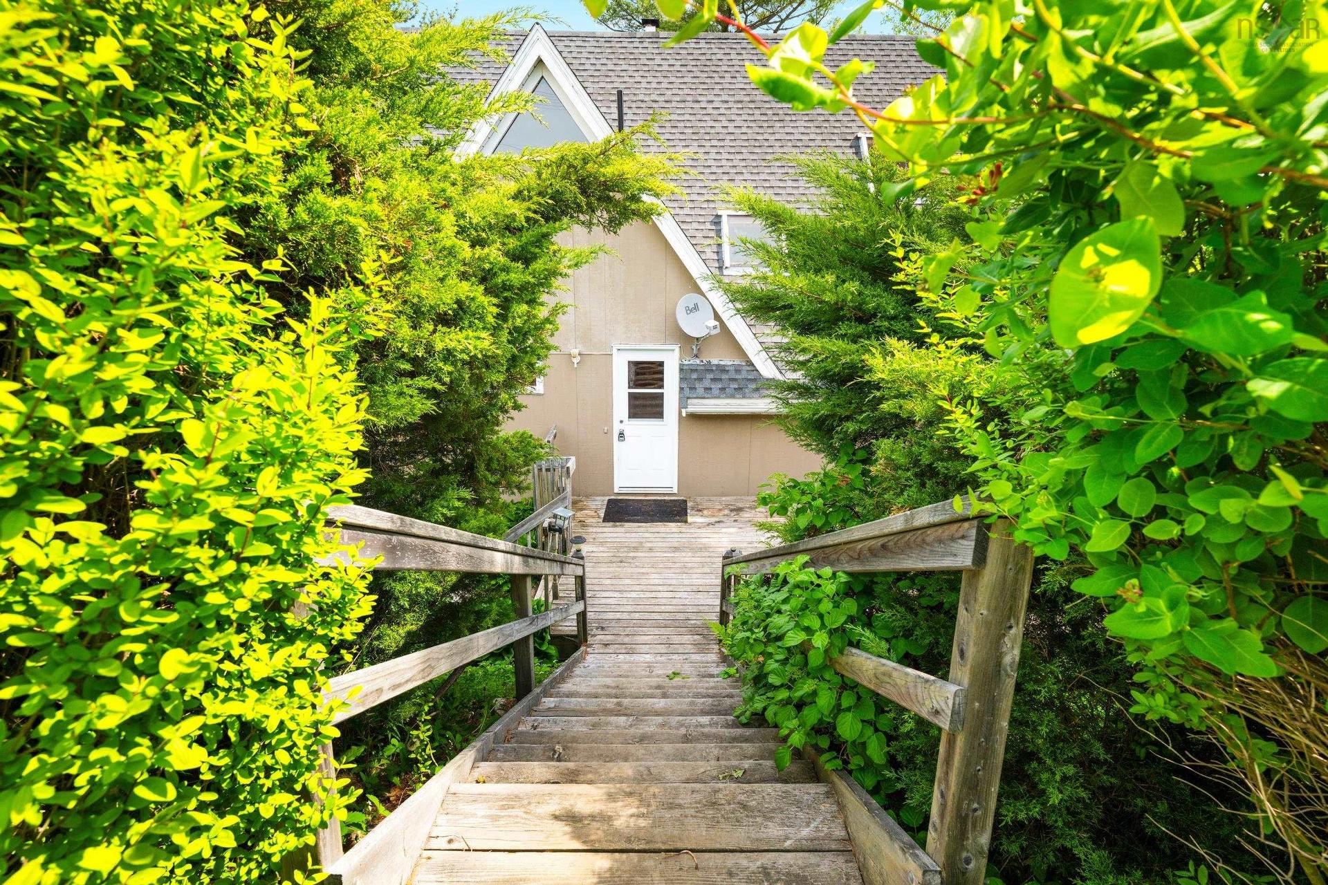 4154 Highway 3, Chester, NS