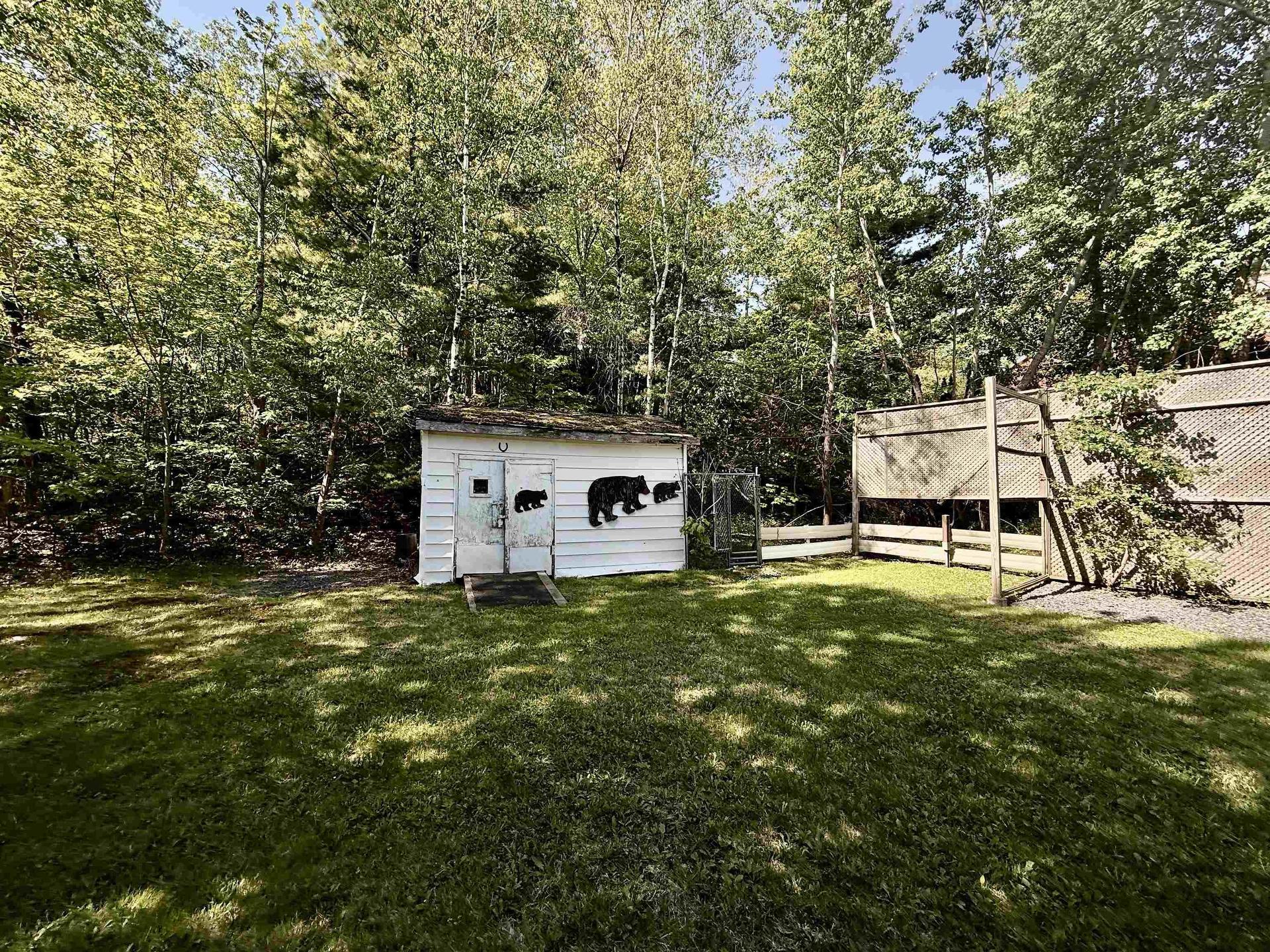674 Hammonds Plains Road, Bedford, NS