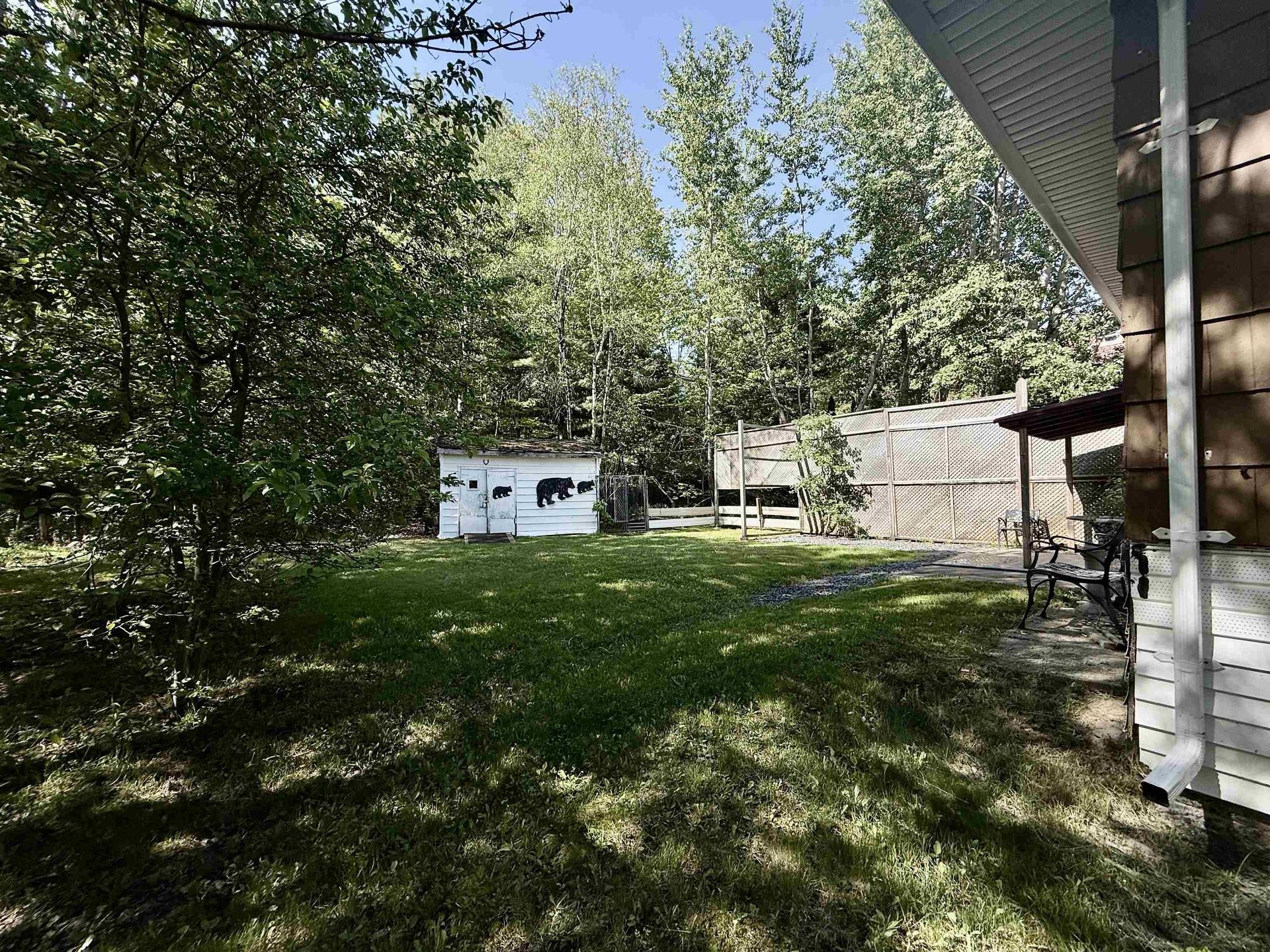 674 Hammonds Plains Road, Bedford, NS