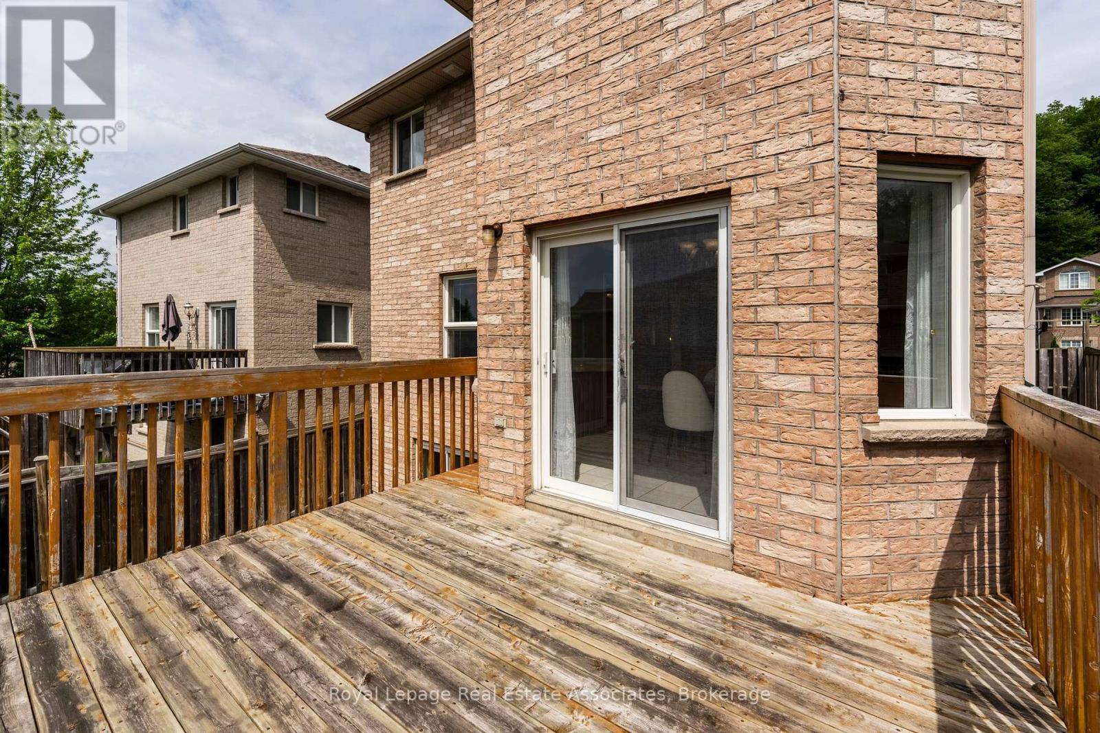 34 Bloom Crescent, Barrie, ON